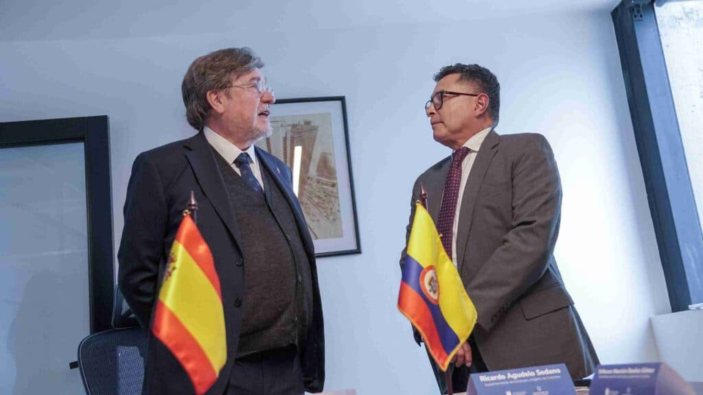 Colombia y España formalizan alianza por el notariado