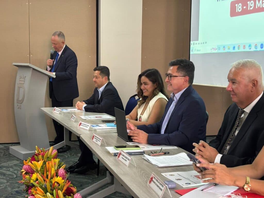 Notarios y registradores de instrumentos públicos continúan tejiendo lazos